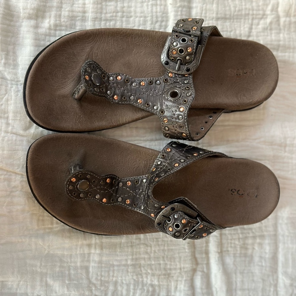 Taos Siren Thong Sandals.  Metallic Gray Leather Studded